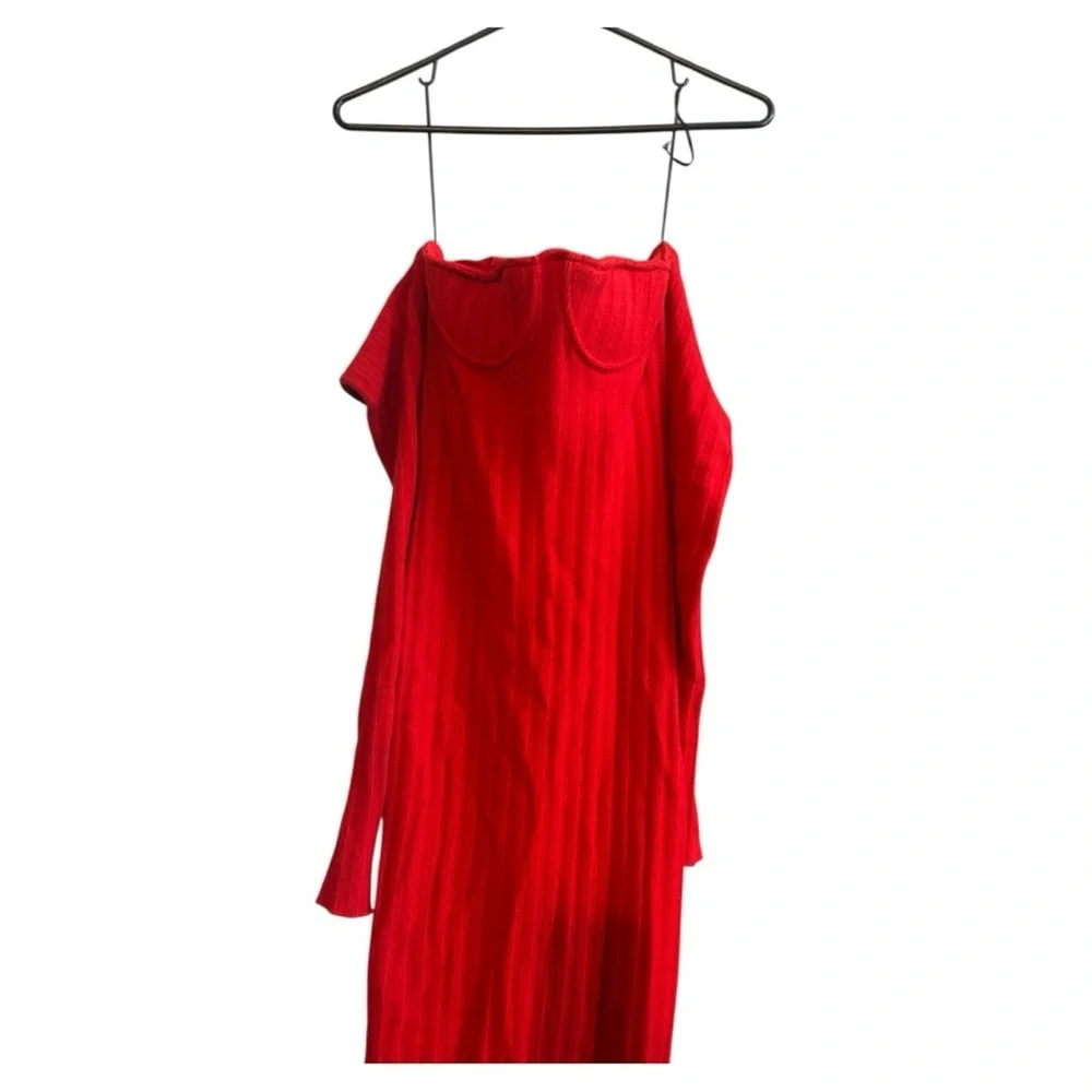 NWOT LaQuan Smith Off The Shoulder Midi Dress Cherry Red